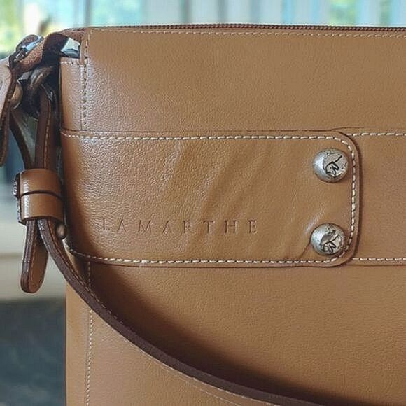 La Marthe Paris 2006 camel brown leather medium crossbody bag - Picture 3 of 16
